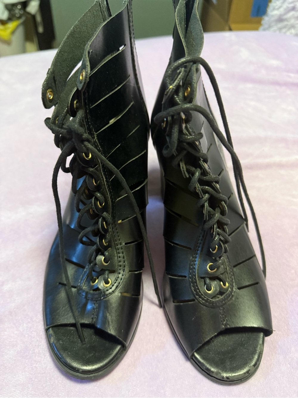 Black Lace-Up Cage Peep-Toe Block Heel Sandals Size 8